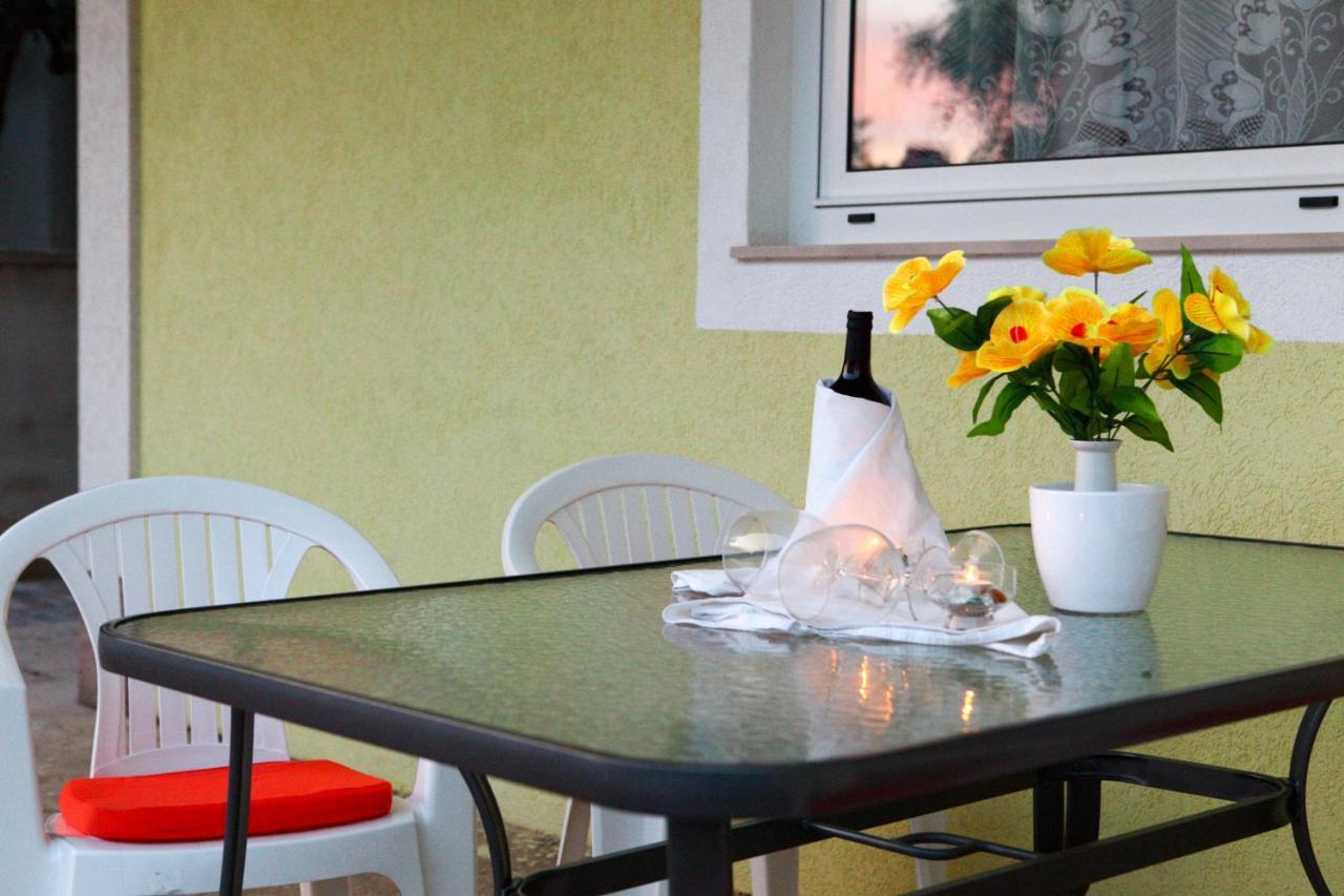 Ana Lovetovo Vodice Ngoại thất bức ảnh