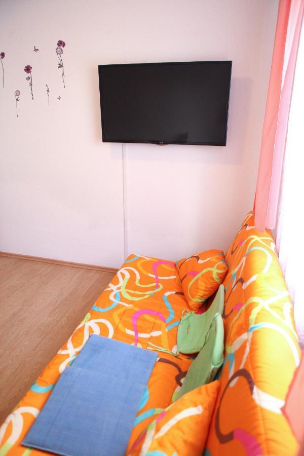 Ana Lovetovo Vodice Ngoại thất bức ảnh
