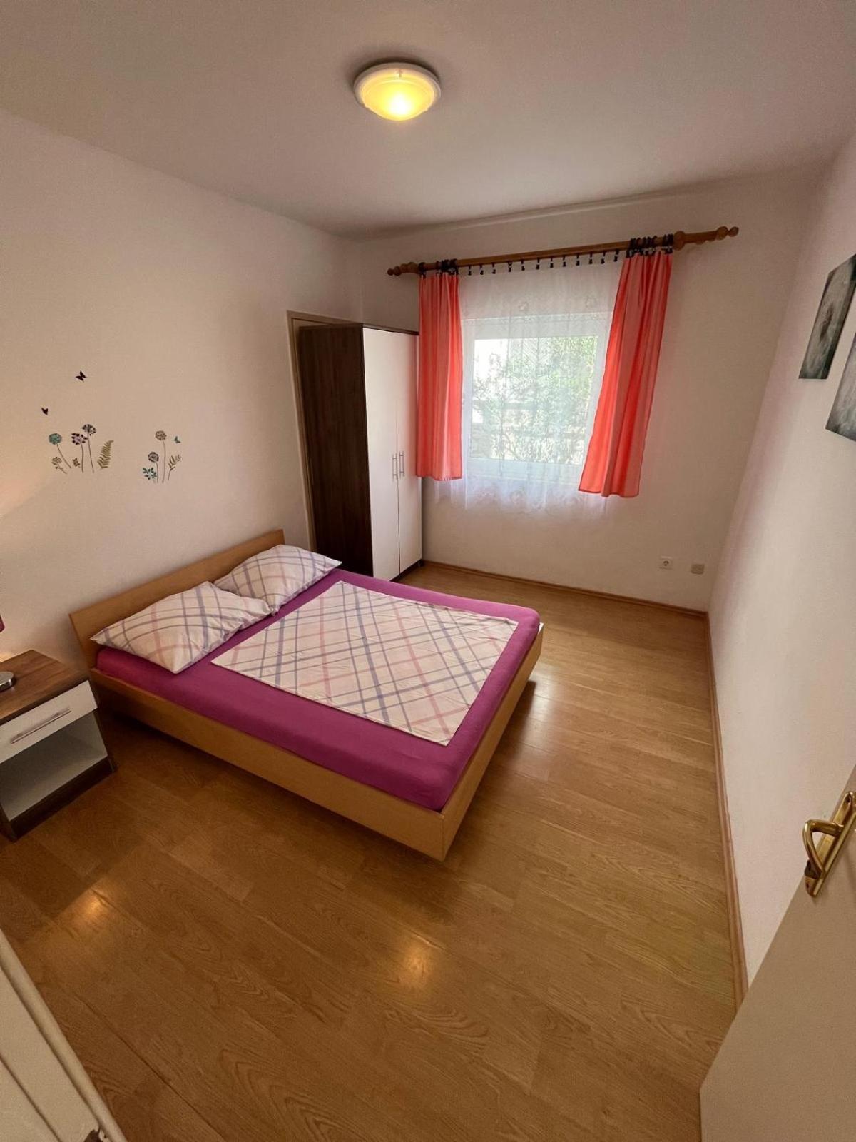 Ana Lovetovo Vodice Ngoại thất bức ảnh