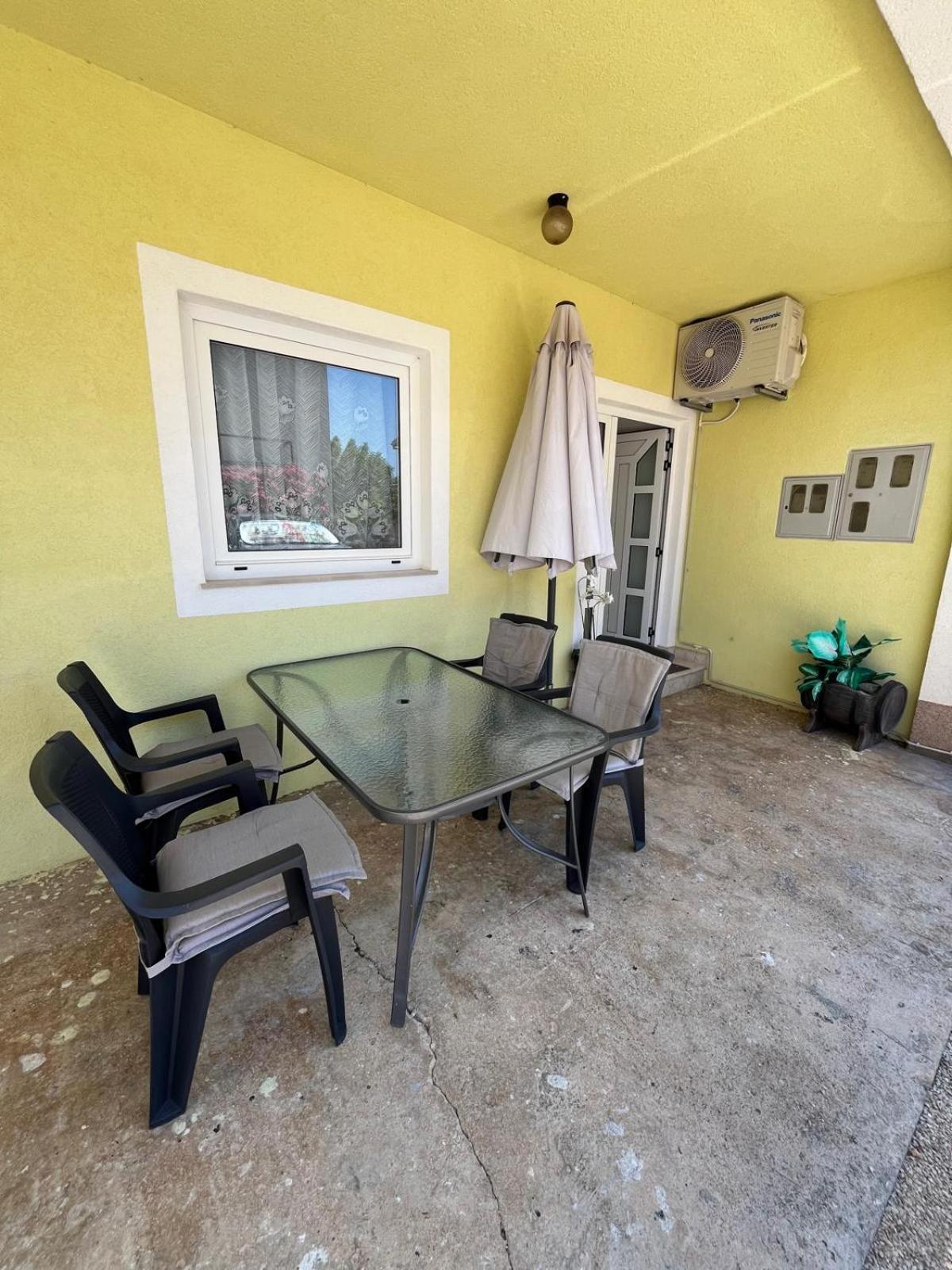 Ana Lovetovo Vodice Ngoại thất bức ảnh